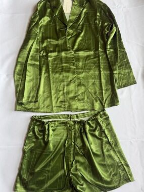 Women’s Silky Green  Set - Satin Two-Piece